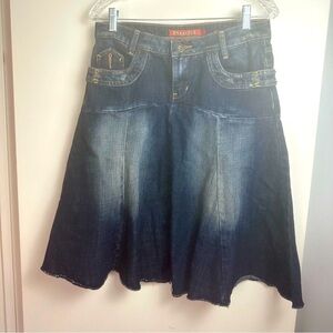 Mudd Dark Denim Y2K Vintage Contract Stitching Distressed Fading Raw Hem Skirt 7